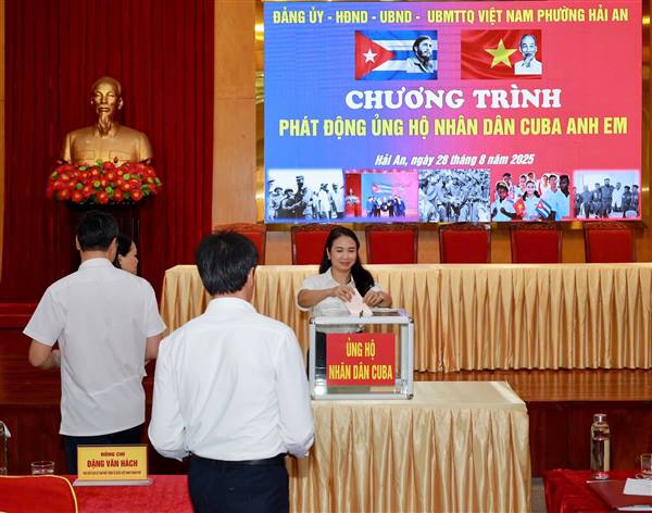 Chương trình Phát động ủng hộ nhân dân Cuba anh em