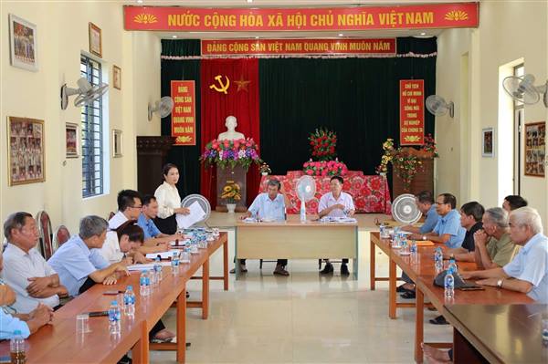 THỰC HIỆN CHỈ THỊ 50-CT/TW VỀ TIẾP TỤC ĐỔI MỚI VÀ NÂNG CAO CHẤT LƯỢNG SINH HOẠT CHI BỘ TRONG GIAI ĐOẠN MỚI