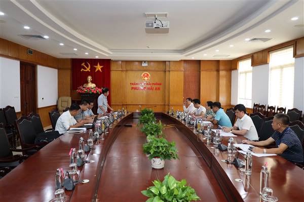 UBND phường Hải An làm việc với Thanh tra thành phố về việc kiểm tra công tác tiếp công dân, giải quyết khiếu nại, tố cáo phục vụ Đại hội Đảng bộ thành phố lần thứ I, nhiệm kỳ 2025-2030 và Đại hội XIV của Đảng