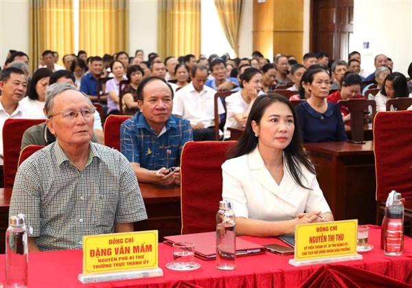 Hội nghị toàn quốc quán triệt và triển khai thực hiện 4 nghị quyết quan trọng của Bộ Chính trị