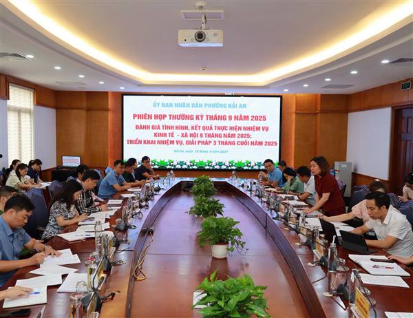 UBND phường Hải An họp phiên thường kỳ tháng 9/2025