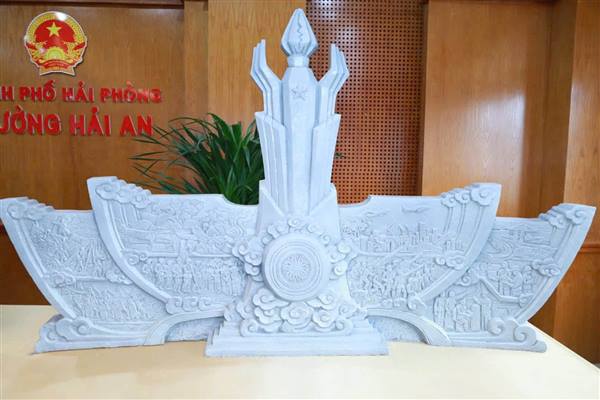 PHƯỜNG HẢI AN KHAI MẠC VÀ CHẤM THI VÒNG 1 CUỘC THI SÁNG TÁC PHÁC THẢO “PHÙ ĐIÊU, BIỂU TƯỢNG” THUỘC DỰ ÁN ĐẦU TƯ XÂY DỰNG CÔNG VIÊN VĂN HÓA NGHỆ THUẬT VÀ TƯỞNG NIỆM ANH HÙNG LIỆT SĨ