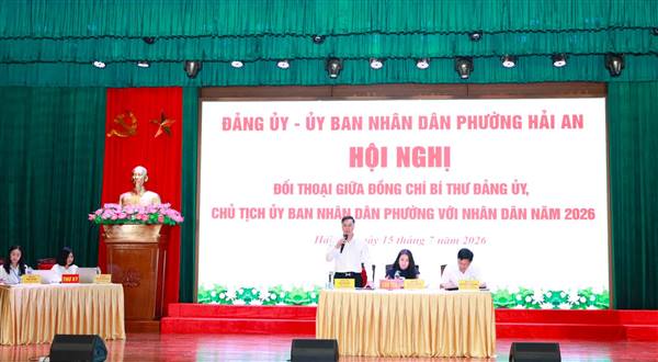 BÍ THƯ ĐẢNG UỶ, CHỦ TỊCH UBND PHƯỜNG HẢI AN ĐỐI THOẠI TRỰC TIẾP VỚI NHÂN DÂN NĂM 2026
