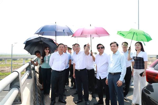Đoàn công tác liên ngành Trung ương khảo sát hiện trạng khu vực dự kiến phân loại đơn vị hành chính cấp xã loại đặc biệt tại phường Hải An 