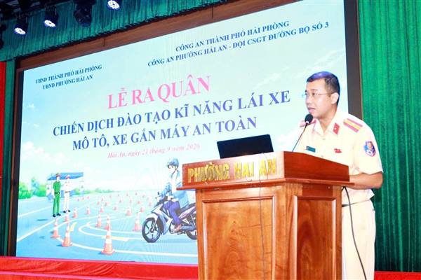 PHƯỜNG HẢI AN TỔ CHỨC RA QUÂN “CHIẾN DỊCH ĐÀO TẠO KỸ NĂNG LÁI XE MÔ TÔ, XE GẮN MÁY AN TOÀN”