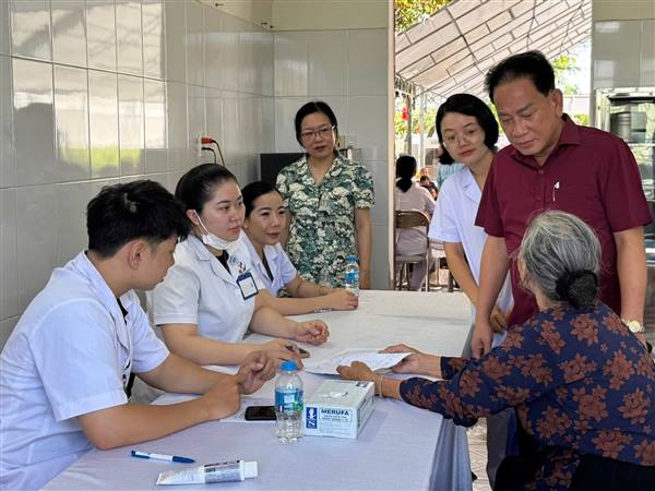 PHƯỜNG HẢI AN TRIỂN KHAI KHÁM SỨC KHỎE ĐỊNH KỲ, SÀNG LỌC MIỄN PHÍ CHO NGƯỜI DÂN