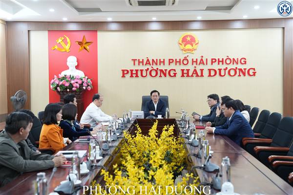 ĐỒNG CHÍ PHẠM VĂN LẬP LÀM VIỆC VỚI THƯỜNG TRỰC ĐẢNG ỦY PHƯỜNG HẢI DƯƠNG VỀ THỰC HIỆN CHÍNH QUYỀN ĐỊA PHƯƠNG 2 CẤP