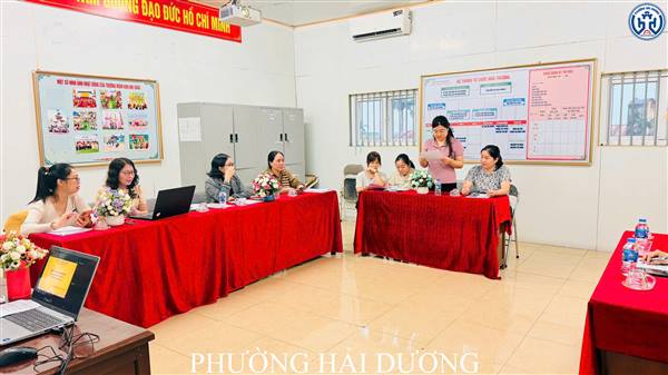 CHI BỘ TRƯỜNG MẦM NON NHỊ CHÂU PHƯỜNG HẢI DƯƠNG TỔ CHỨC SINH HOẠT THƯỜNG KỲ THÁNG MƯỜI HAI NĂM 2025