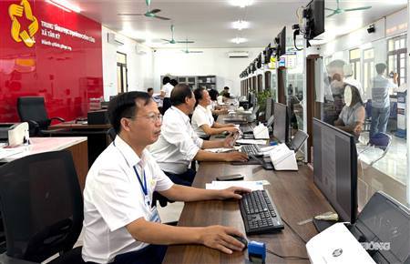 Phấn đấu đến 2027, số hóa 100% kết quả thủ tục hành chính
