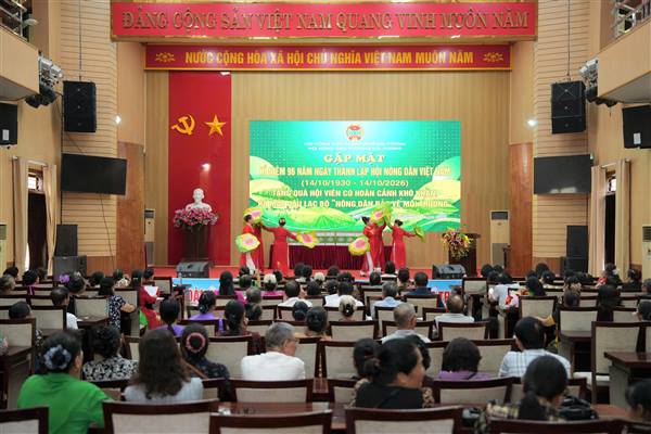 HỘI NÔNG DÂN PHƯỜNG HẢI DƯƠNG GẶP MẶT KỶ NIỆM 96 NĂM NGÀY THÀNH LẬP HỘI NÔNG DÂN VIỆT NAM