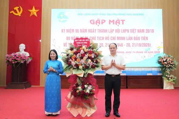 HỘI LIÊN HIỆP PHỤ NỮ PHƯỜNG HẢI DƯƠNG GẶP MẶT KỶ NIỆM 96 NĂM NGÀY THÀNH LẬP HỘI LIÊN HIỆP PHỤ NỮ VIỆT NAM VÀ 80 NĂM NGÀY BÁC HỒ LẦN ĐẦU TIÊN VỀ THĂM HẢI PHÒNG