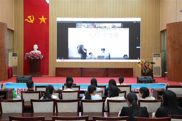 PHƯỜNG HẢI DƯƠNG THAM DỰ HỘI NGHỊ TRỰC TUYẾN TRIỂN KHAI CÁC VĂN BẢN CHỈ ĐẠO VỀ AN TOÀN THỰC PHẨM