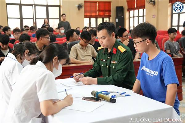 PHƯỜNG HẢI DƯƠNG TỔ CHỨC ĐĂNG KÝ NGHĨA VỤ QUÂN SỰ NĂM 2026 