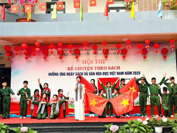 TRƯỜNG TRUNG HỌC CƠ SỞ TRẦN HƯNG ĐẠO SÔI NỔI HỘI THI KỂ CHUYỆN THEO SÁCH