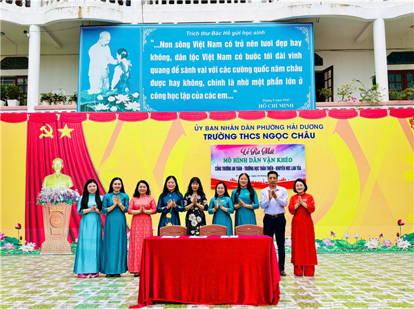 TRƯỜNG THCS NGỌC CHÂU RA MẮT MÔ HÌNH “DÂN VẬN KHÉO: CỔNG TRƯỜNG AN TOÀN - TRƯỜNG HỌC THÂN THIỆN - KHUYẾN HỌC LAN TỎA”