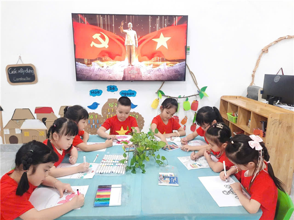 TRƯỜNG MẦM NON QUANG TRUNG TỔ CHỨC NHIỀU HOẠT ĐỘNG Ý NGHĨA KỶ NIỆM 136 NĂM NGÀY SINH CHỦ TỊCH HỒ CHÍ MINH