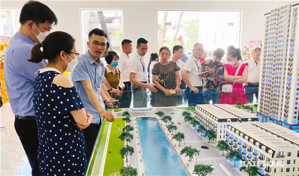 Tự cam kết thu nhập mua nhà ở xã hội - Gỡ khó cho người lao động
