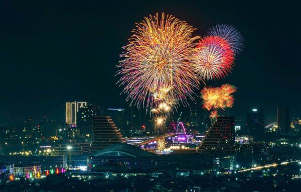 🎉Thời gian dự kiến bắn pháo hoa sau Chương trình nghệ thuật khai mạc Lễ hội Hoa Phượng Đỏ - Hải Phòng 2026 