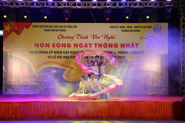 ✨🎶 NHỮNG KHOẢNH KHẮC ẤN TƯỢNG TẠI CHƯƠNG TRÌNH VĂN NGHỆ “NON SÔNG NGÀY THỐNG NHẤT” 🇻🇳🌺