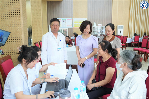 PHƯỜNG HẢI DƯƠNG TỔ CHỨC KHÁM SỨC KHỎE ĐỊNH KỲ, SÀNG LỌC MIỄN PHÍ CHO NGƯỜI CAO TUỔI VÀ NGƯỜI YẾU THẾ NĂM 2026