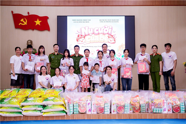 CÔNG AN PHƯỜNG HẢI DƯƠNG PHỐI HỢP TỔ CHỨC CHƯƠNG TRÌNH THIỆN NGUYỆN “NỤ CƯỜI CỦA BÉ”
