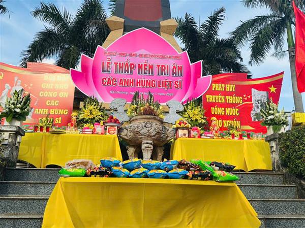 PHƯỜNG HẢI DƯƠNG TRANG NGHIÊM TỔ CHỨC LỄ CẦU SIÊU CÁC ANH HÙNG LIỆT SĨ