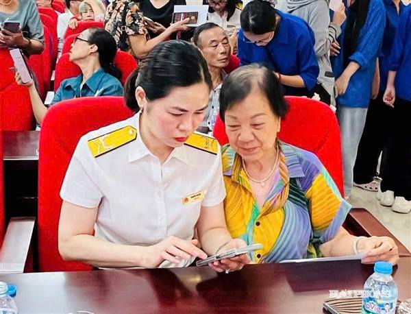 Hải Phòng triển khai chiến dịch 'làm sạch' mã số thuế 👇