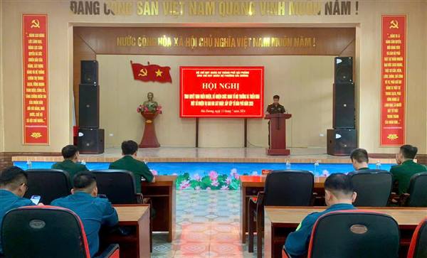 BAN CHQS PHƯỜNG HẢI DƯƠNG TRAO QUYẾT ĐỊNH MIỄN NHIỆM, BỔ NHIỆM TỔ ĐỘI TRƯỞNG