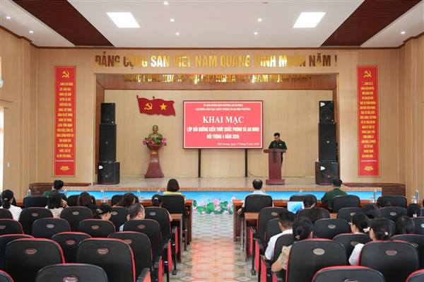 HỘI ĐỒNG GIÁO DỤC QUỐC PHÒNG VÀ AN NINH PHƯỜNG HẢI DƯƠNG KHAI MẠC LỚP BỒI DƯỠNG KIẾN THỨC QUỐC PHÒNG VÀ AN NINH ĐỐI TƯỢNG 4 NĂM 2026