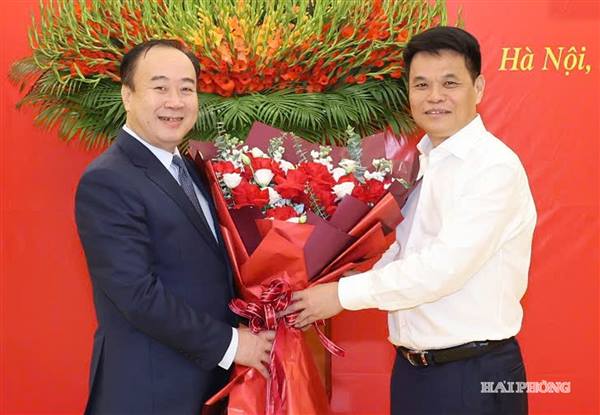 Đồng chí Nguyễn Sỹ Hiệp giữ chức Phó Bí thư Thường trực Thành ủy Hải Phòng👇