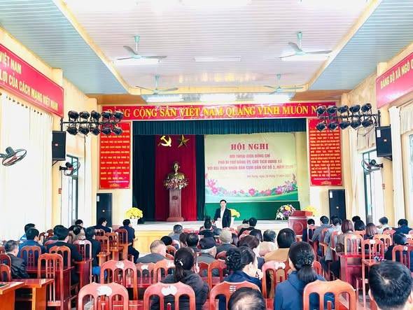 HỘI NGHỊ ĐỐI THOẠI GIỮA ĐỒNG CHÍ PHÓ BÍ THƯ, CHỦ TỊCH UBND XÃ VỚI NHÂN DÂN CỤM SỐ 3, XÃ HẢI HƯNG