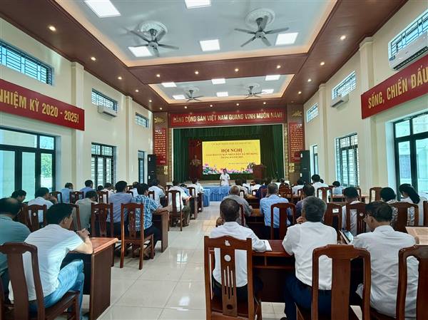 HỘI NGHỊ GIAO BAN ĐÁNH GIÁ TÌNH HÌNH THỰC HIỆN NHIỆM VỤ PHÁT TRIỂN KINH TẾ - XÃ HỘI THÁNG 7, TRIỂN KHAI NHIỆM VỤ TRỌNG TÂM THÁNG 8 NĂM 2025