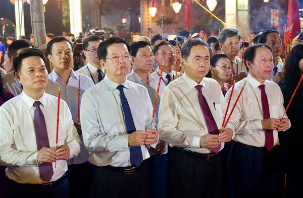 Lễ tưởng niệm 725 năm ngày mất Anh hùng dân tộc Trần Hưng Đạo và Khai hội mùa thu Côn Sơn - Kiếp Bạc năm 2025, công bố giá trị nổi bật toàn cầu quần thể di sản thế giới thuộc thành phố Hải Phòng