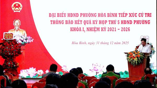 Hội đồng nhân dân phường Hòa Bình tổ chức hội nghị tiếp xúc cử tri  thông báo kết quả Kỳ họp thứ 5 HĐND phường năm 2025.