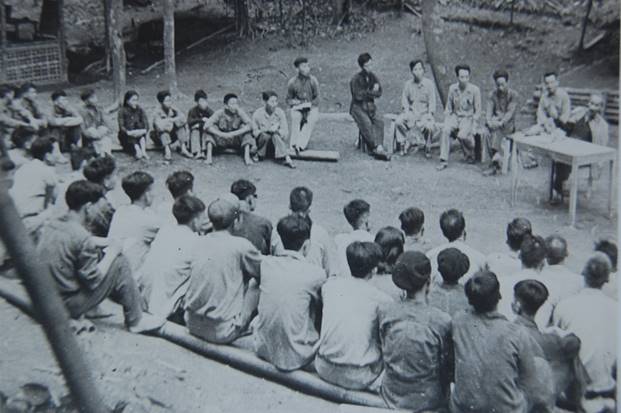 http://thcslyphong.hcm.edu.vn/upload/53890/fck/79774505/b19.jpg