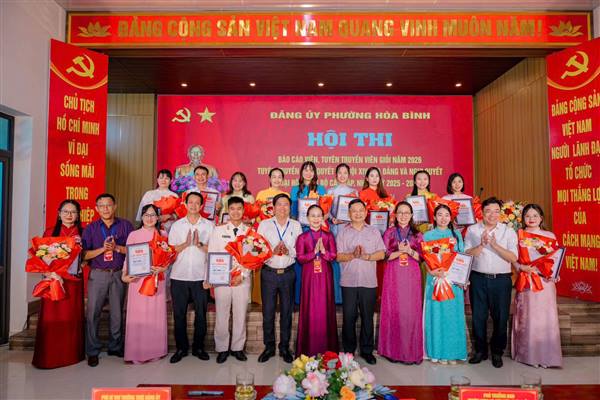 Đảng ủy phường Hòa Bình tổ chức vòng chung khảo Hội thi Báo cáo viên, Tuyên truyền viên giỏi năm 2026.