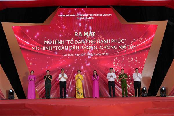 PHƯỜNG HÒA BÌNH TRIỂN KHAI XÂY DỰNG MÔ HÌNH "TỔ DÂN PHỐ HẠNH PHÚC" VÀ MÔ HÌNH "TOÀN DÂN PHÒNG, CHỐNG MA TÚY"