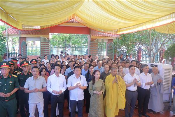 PHƯỜNG HÒA BÌNH TRANG TRỌNG TỔ CHỨC LỄ CẦU SIÊU TƯỞNG NIỆM CÁC ANH HÙNG LIỆT SĨ NHÂN KỶ NIỆM 79 NĂM NGÀY THƯƠNG BINH - LIỆT SĨ (27/7/1947 - 27/7/2026)