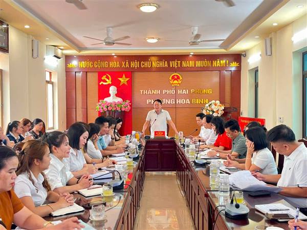 Hội nghị nghe các cơ sở giáo dục trên địa bàn báo cáo tình hình, tiến độ và các nội dung chuẩn bị khai giảng năm học 2026-2027.