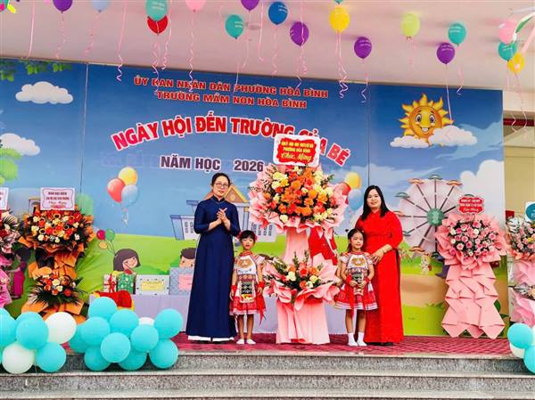 TRƯỜNG MẦM NON HÒA BÌNH KHAI GIẢNG NĂM HỌC MỚI, ĐOÀN KẾT NÂNG CAO CHẤT LƯỢNG CHĂM SÓC, GIÁO DỤC TRẺ