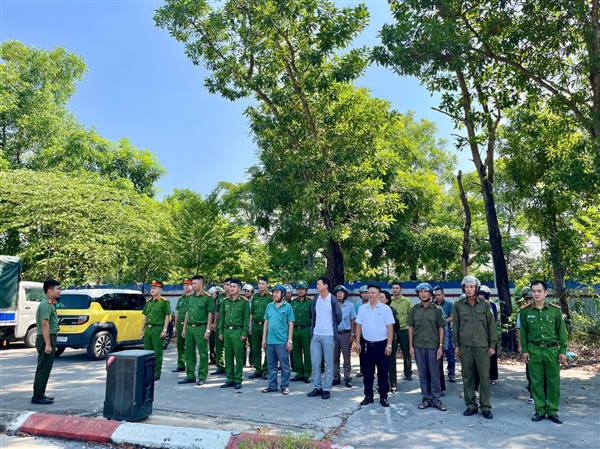 Phường Hòa Bình tổ chức triển khai “Chiến dịch đào tạo kỹ năng lái xe mô tô, xe gắn máy an toàn”.