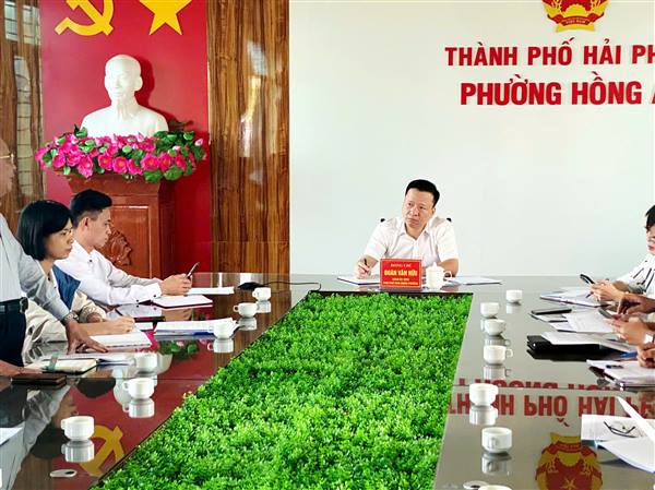 PHƯỜNG HỐNG AN TỔ CHỨC HỘI NGHỊ TRIỂN KHAI RÀ SOÁT HỘ NGHÈO, HỘ CẬN NGHÈO NĂM 2025