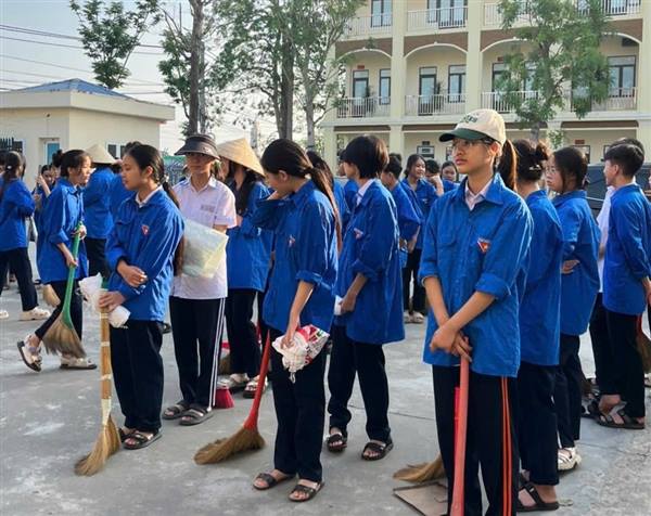 Ngày Chủ nhật xanh của Đoàn Thanh niên phường Hồng An