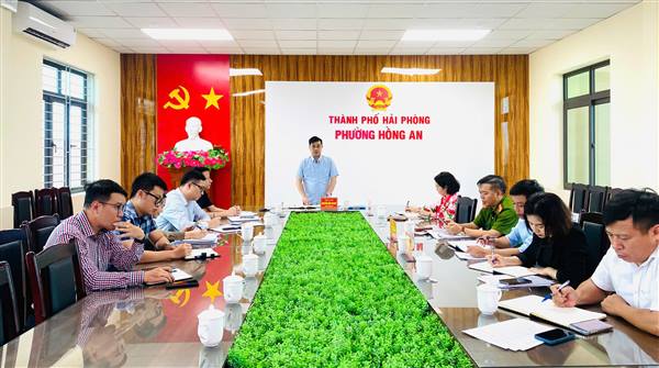 UBND phường Hồng An tổ chức Hội nghị đánh giá kết quả thực hiện nhiệm vụ phát triển kinh tế- xã hội, quốc phòng – an ninh tháng 10, triển khai nhiệm vụ trọng tâm tháng 11 năm 2025