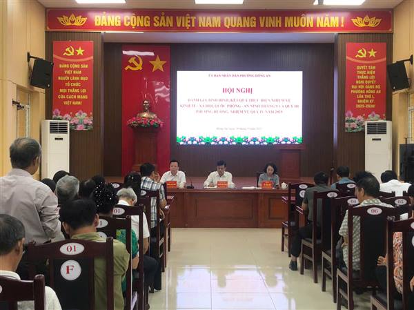 UBND phường Hồng An tổ chức Hội nghị đánh giá tình hình thực hiện nhiệm vụ kinh tế- xã hội, quốc phòng – an ninh tháng 9 và quý III/2025, phương hướng nhiệm vụ quý IV