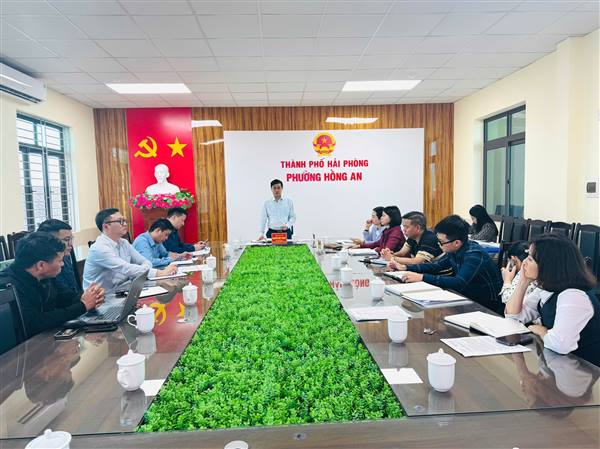 UBND phường Hồng An tổ chức Hội nghị đánh giá kết quả thực hiện nhiệm vụ phát triển kinh tế- xã hội, quốc phòng – an ninh tháng 10, triển khai nhiệm vụ trọng tâm tháng 11 năm 2025