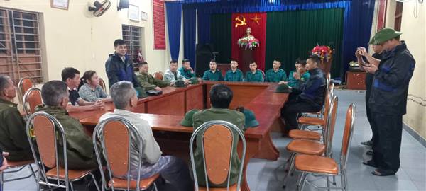 Lãnh đạo UBND phường Hồng An động viên lực lượng phòng chống cơn bão số 3 năm 2025