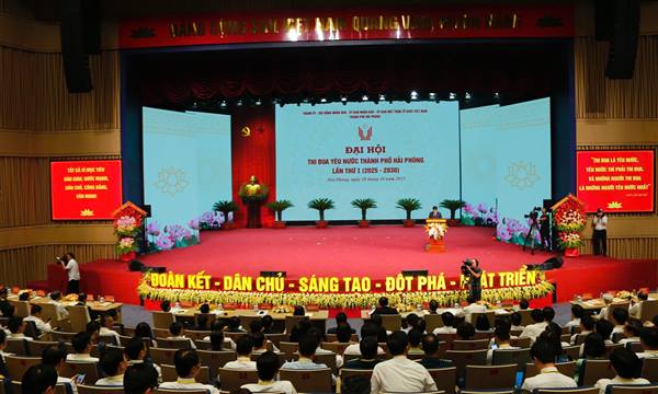 02 ĐIỂN HÌNH TIÊN TIẾN CỦA PHƯỜNG HỒNG AN ĐƯỢC CHỦ TỊCH UBND THÀNH PHỐ HẢI PHÒNG TẶNG BẰNG KHEN
