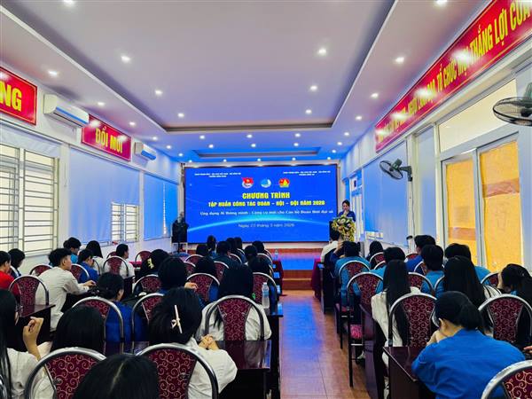 Ngày 27/3/2026, Đoàn phường Hồng An phối hợp với Đoàn phường Hồng Bàng tổ chức Lớp bồi dưỡng kỹ năng, nghiệp vụ công tác Đoàn – Hội – Đội năm 2026 