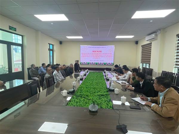 UBND phường Hồng An tổ chức đối thoại với 04 hộ dân (địa bàn An Hưng Cũ) chưa nhận tiền bồi thường hỗ trợ phục vụ Dự án đầu tư xây dựng và kinh doanh kết cấu hạ tầng khu công nghiệp Nomura-Hải Phòng (giai đoạn 2)